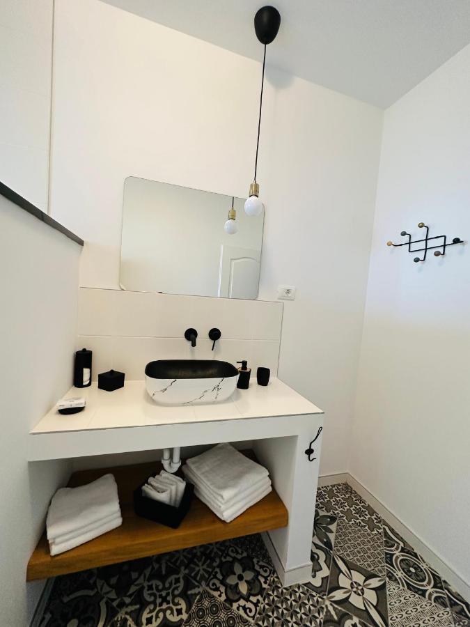 Studio Zara Rovinj Extérieur photo