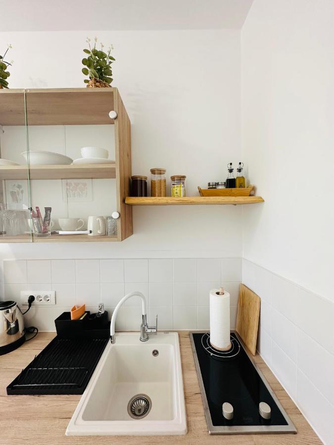 Studio Zara Rovinj Extérieur photo